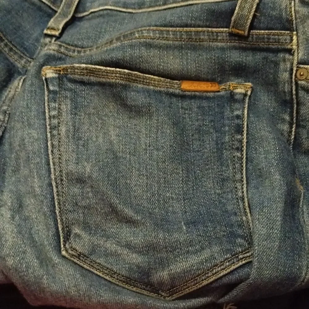 Joe's The Charlie Distressed Skinny Jeans Sz 26 High Rise  Ankle Raw Hem Denim